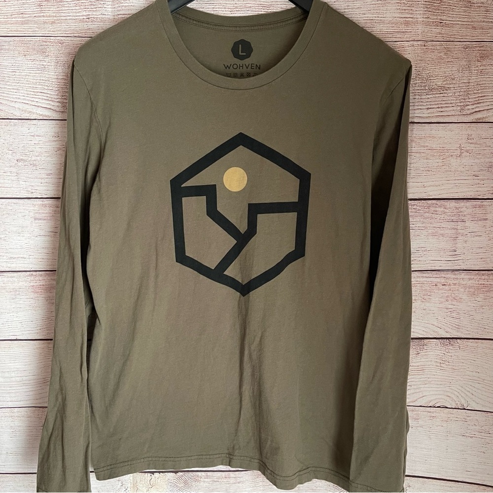 WOHVEN men's long sleeve t-shirt gorpcore outdoors large